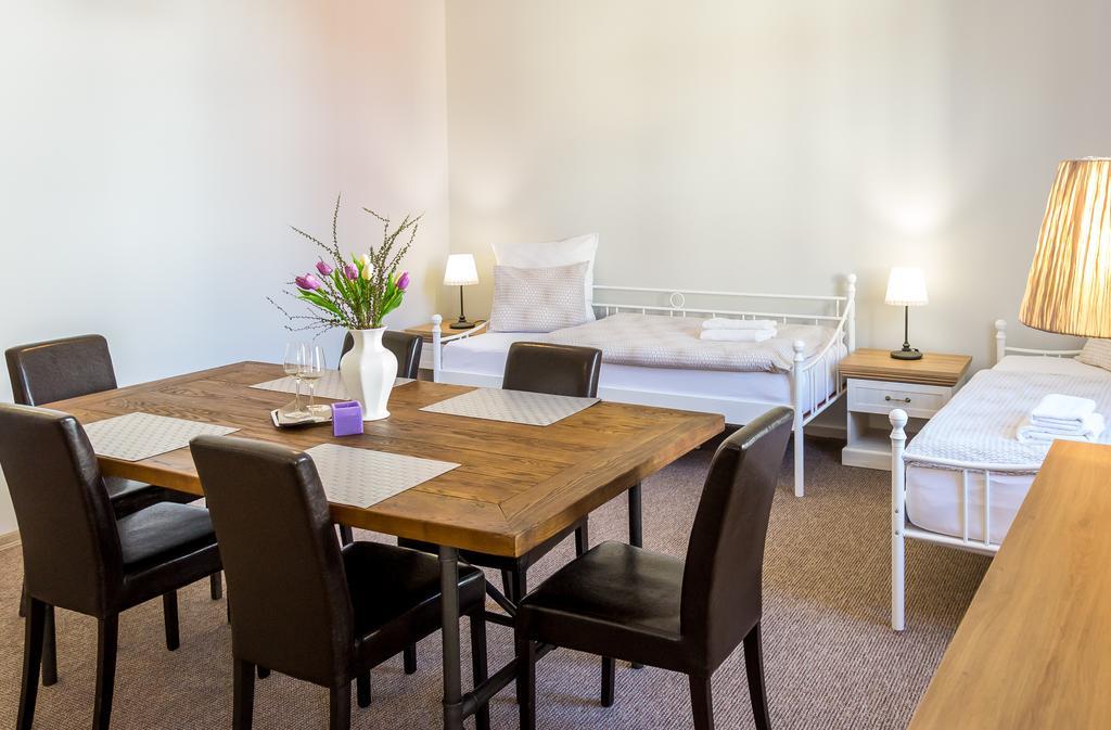 Penzion Apartmany Hradebni Uherske Hradiste Exterior photo